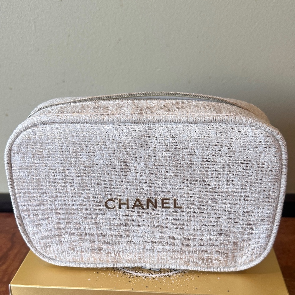 CHANEL Textured Beige Pouch Cosmetic bag